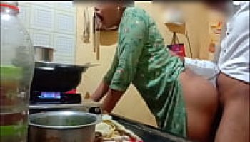 indian sexy wife got fucked while cooking